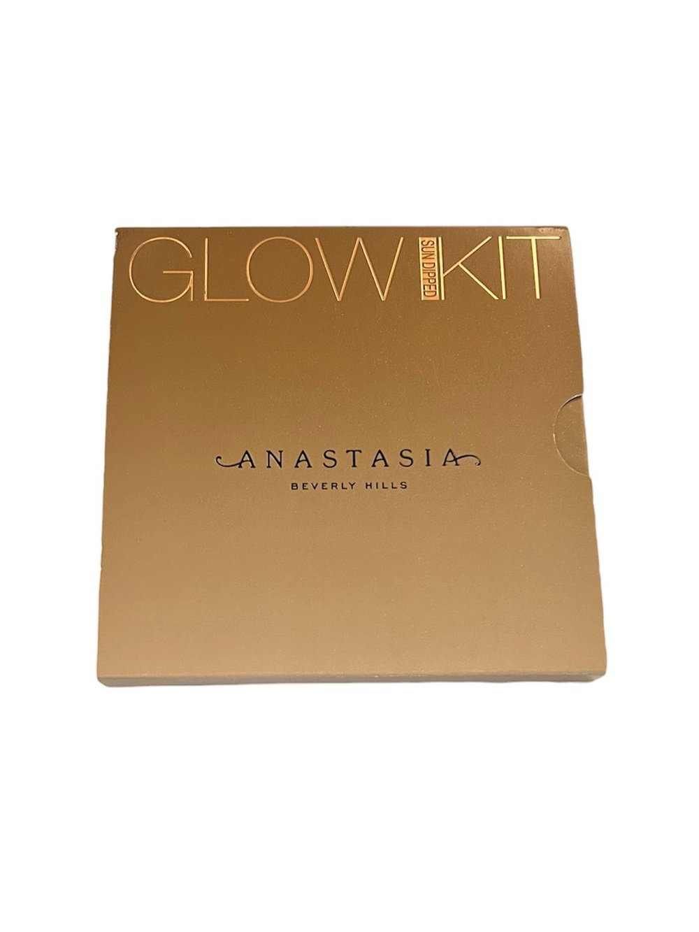 NIB GLOW KIT By Anastasia Beverly Hills
Sun Dipped Metallic Powder Highlighters